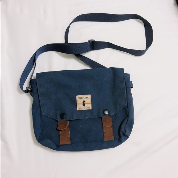 Cotopaxi Handbags - COTOPAXI 🎉 Blue Small Satchel Purse